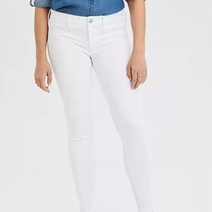 White American eagle jeans